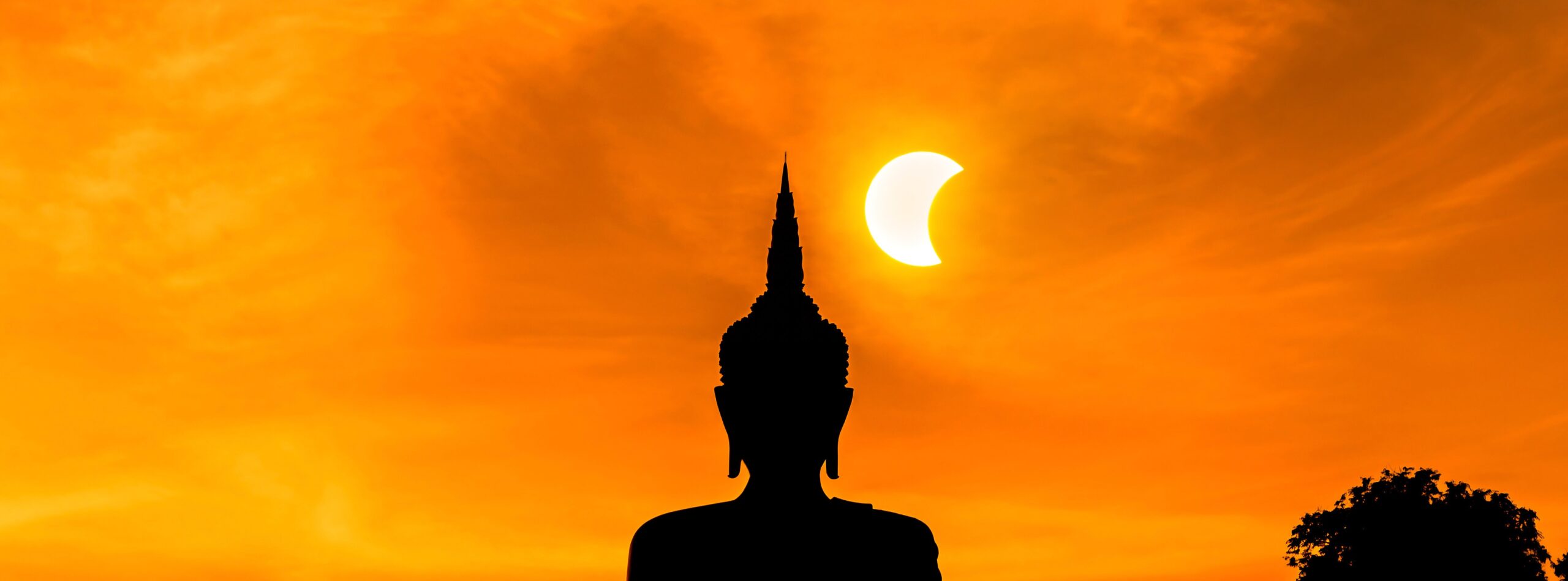Buddha and the Blood Moon Eclipse